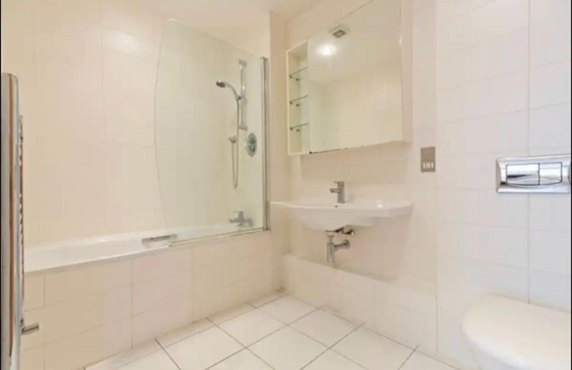 Spacious With Relaxing View Dublin