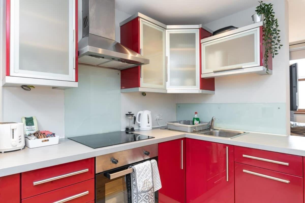 Location 2 Bedroom 2 Bathroom Fast Wifi Holiday home *