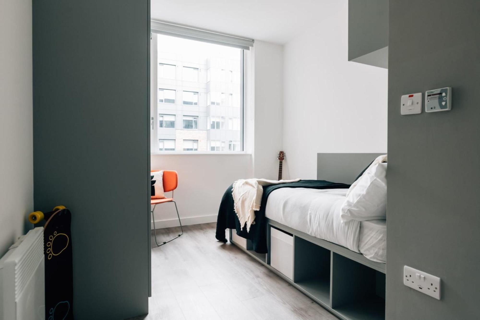 Point Campus In Docklands Apartment Dublin