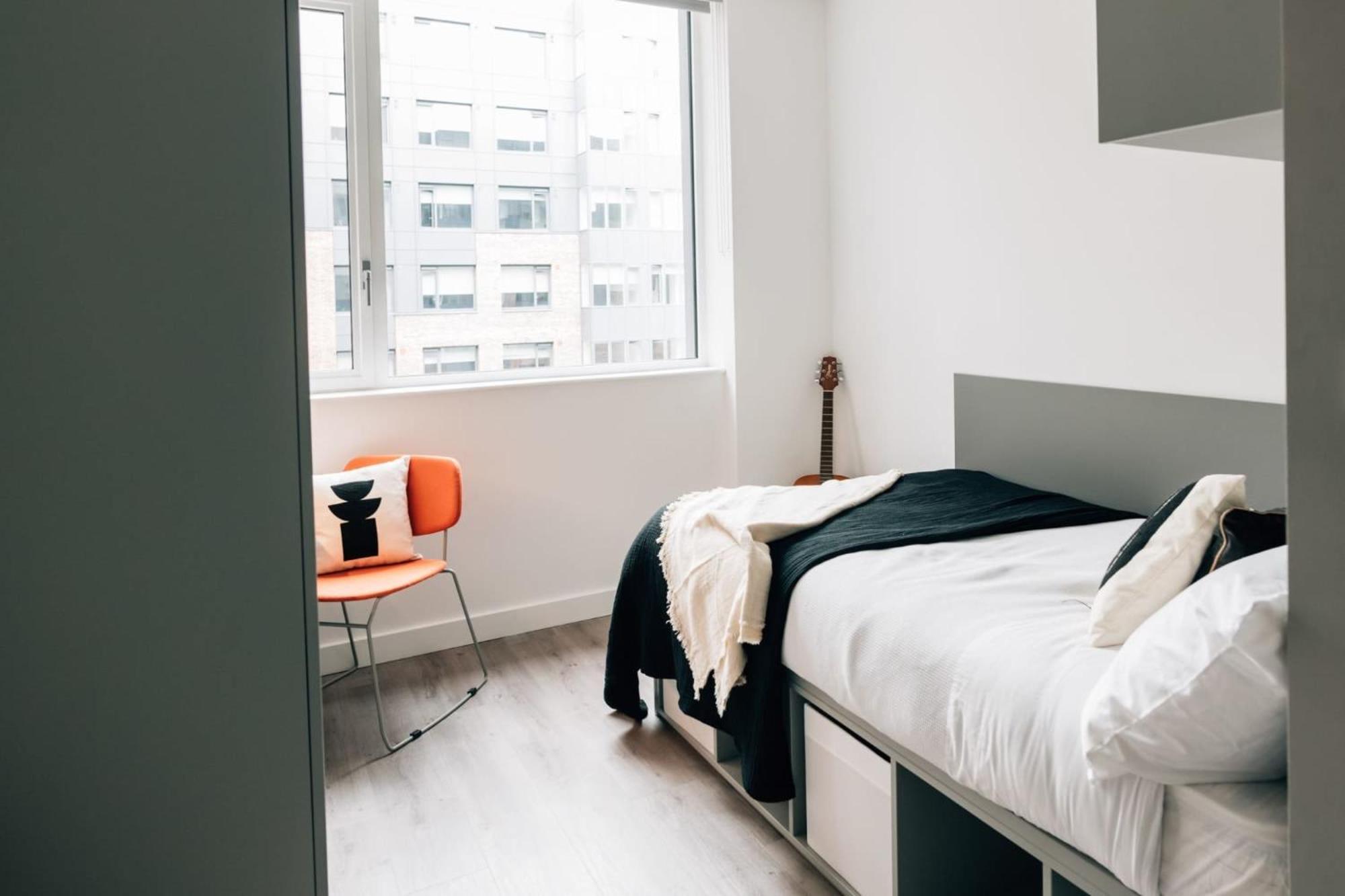 Apartment Point Campus In Docklands Dublin