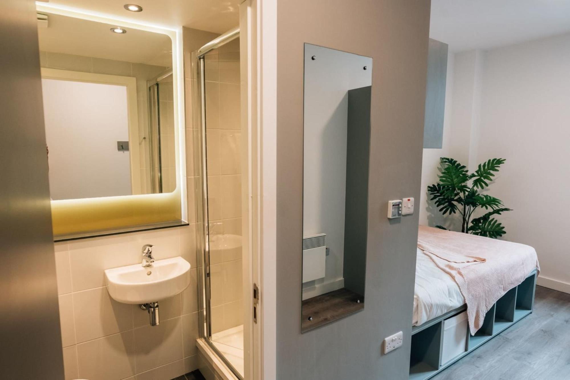 Apartment Point Campus In Docklands *