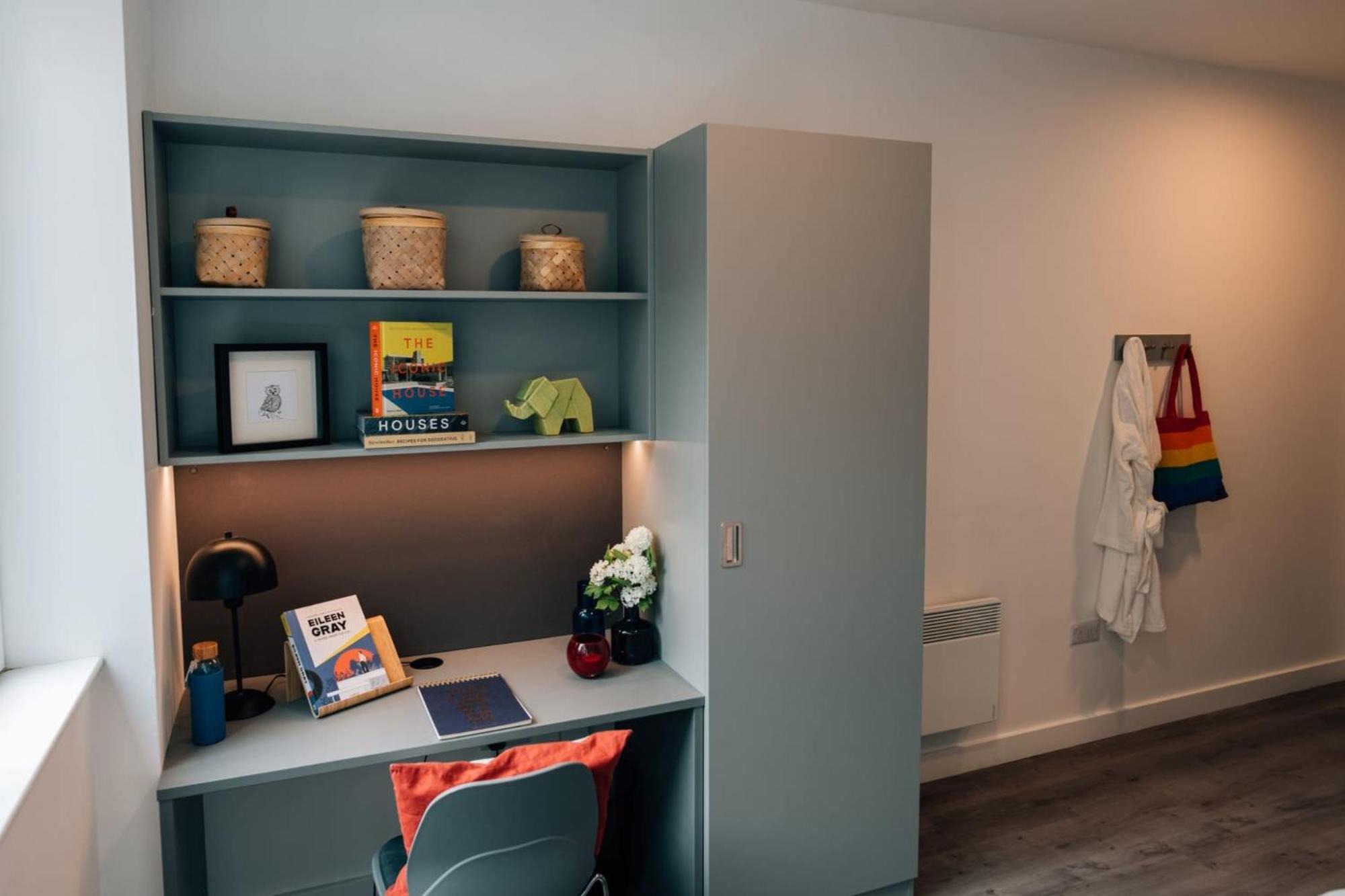 Point Campus In Docklands Apartment Dublin