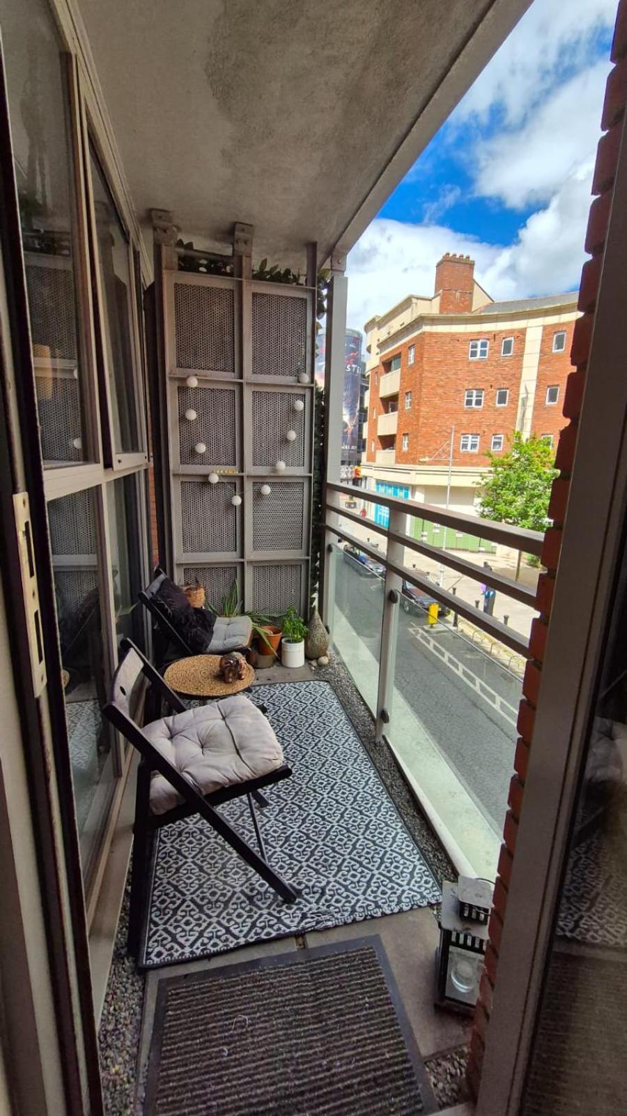 Temple Bar Apt & *