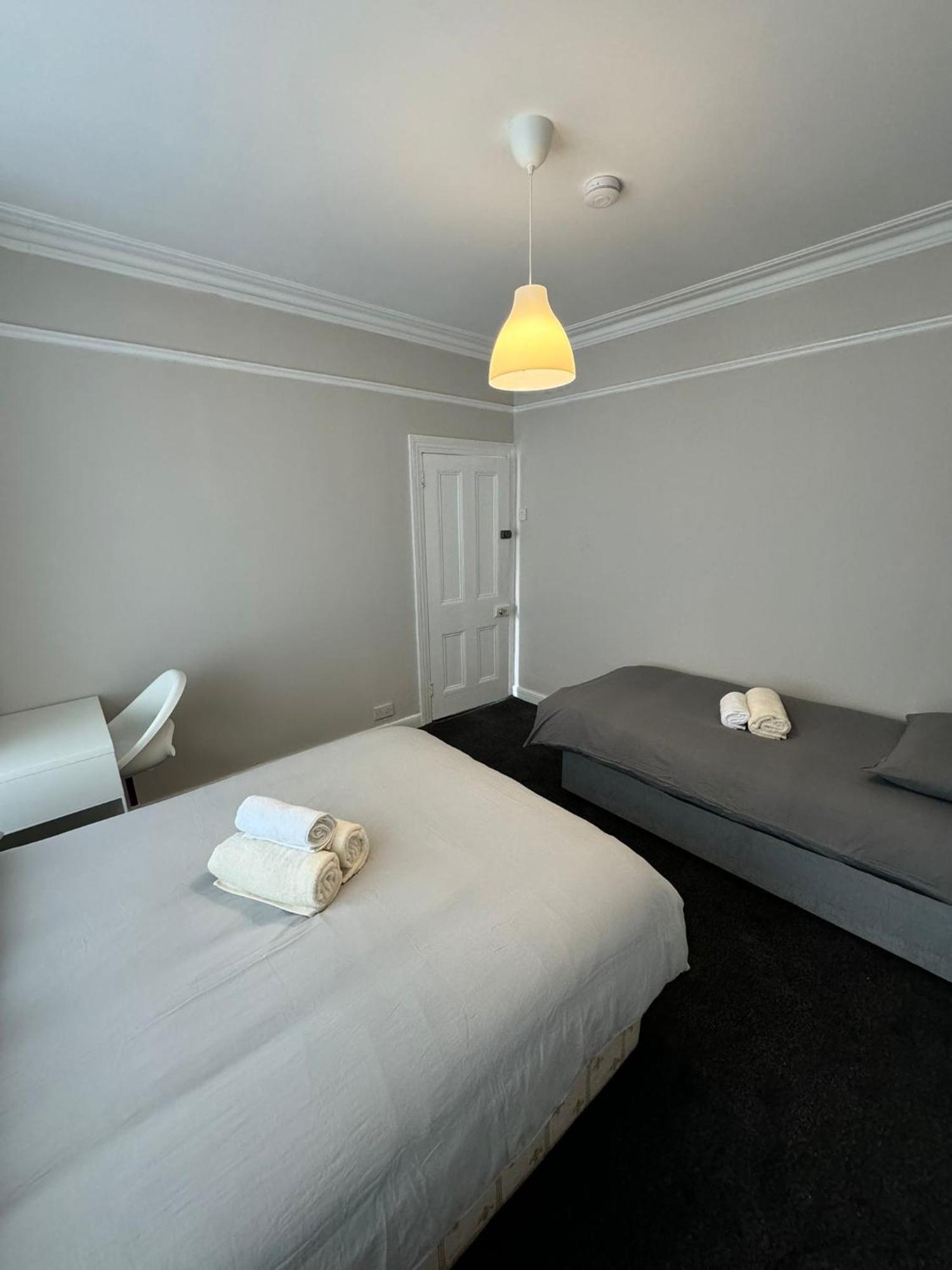 Superb Triple Room Near Croke Park - 4 Dublin