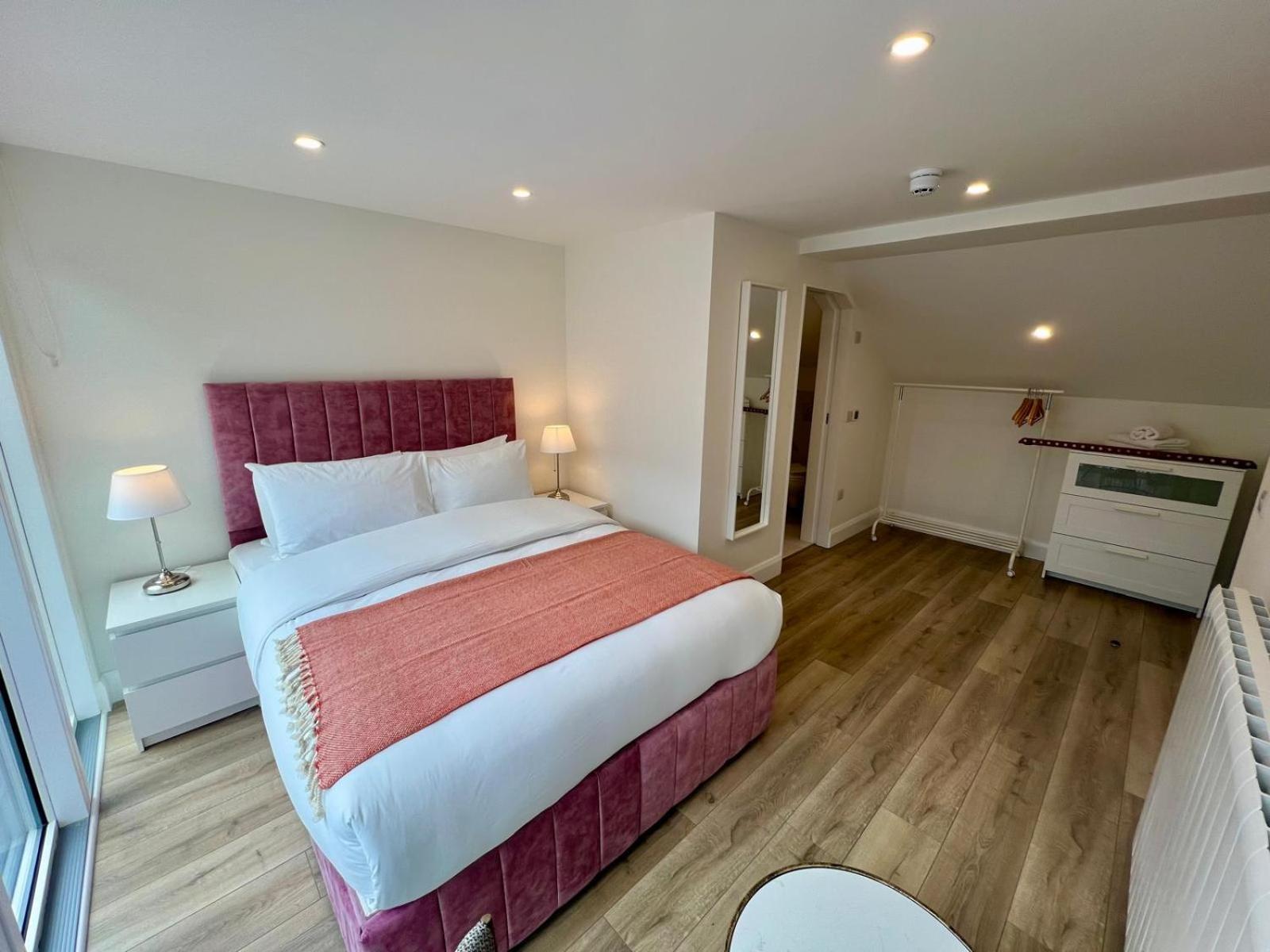 Ifsc Townhouse Apartments * Dublin