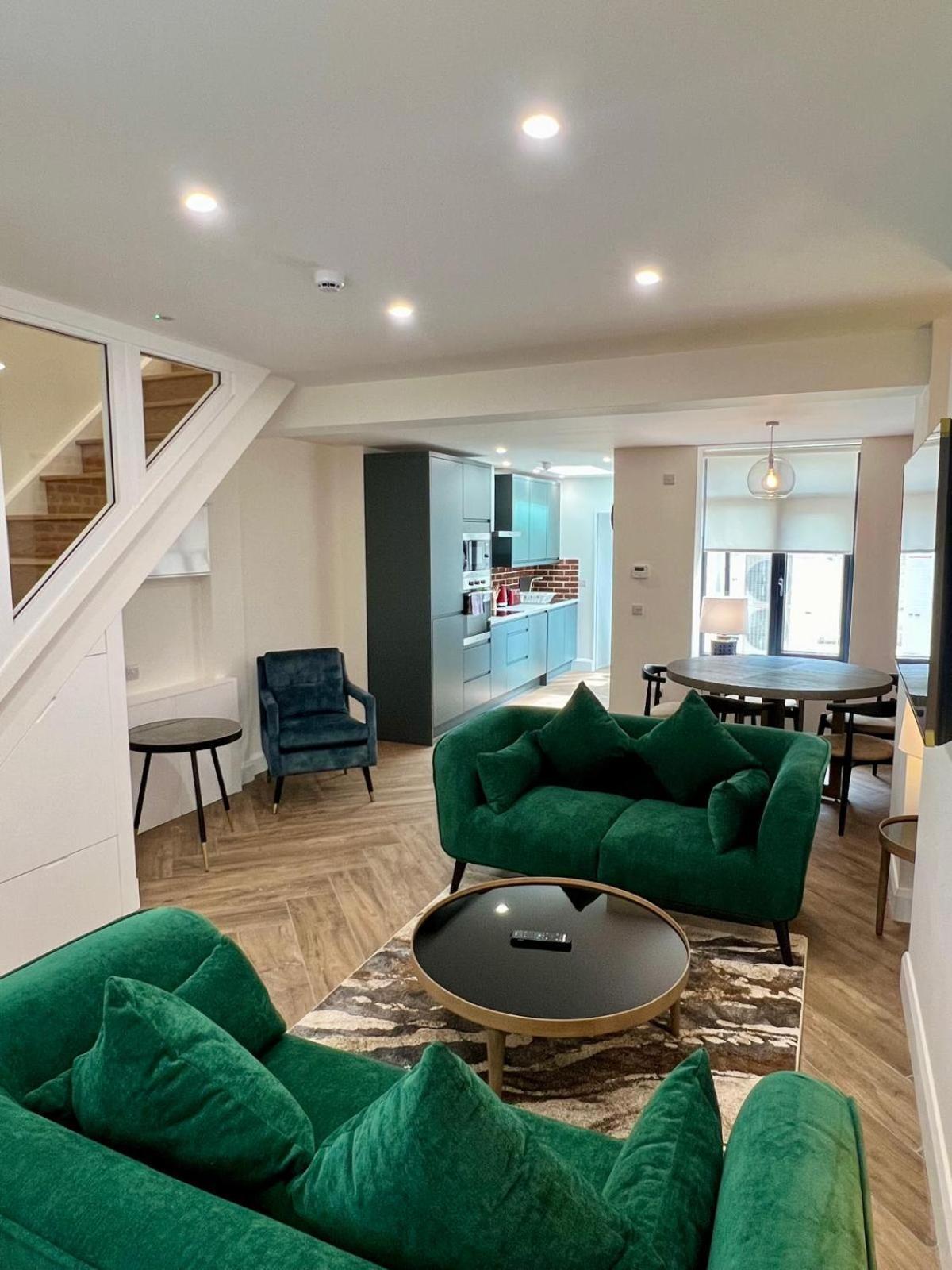 Ifsc Townhouse Apartments Apartment *