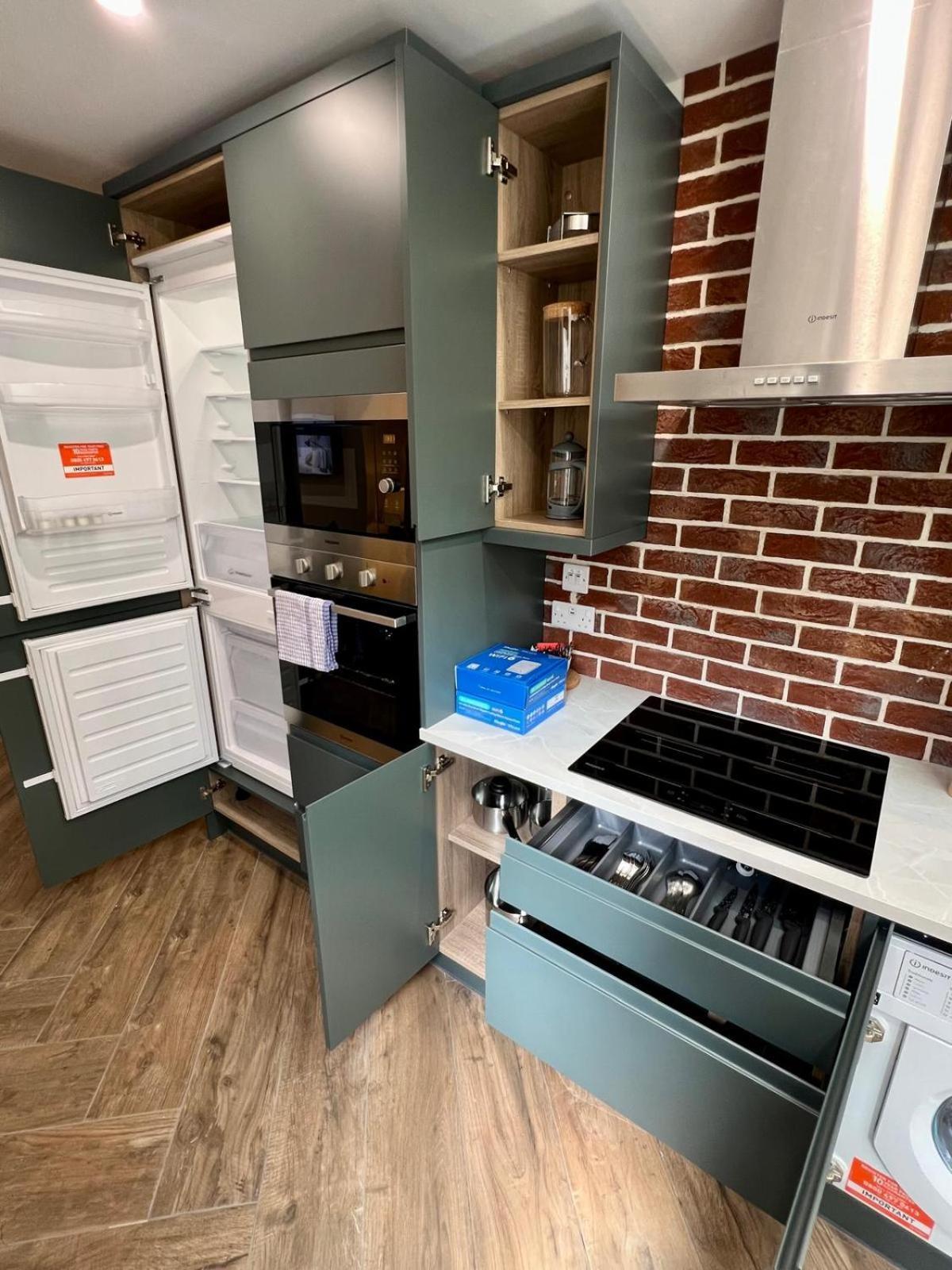 Ifsc Townhouse Apartments Apartment