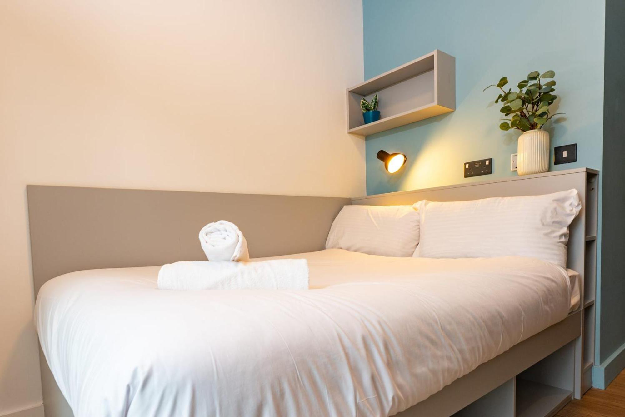 Modern 3 Bedroom And Private Bedrooms At The Loom In Dublin