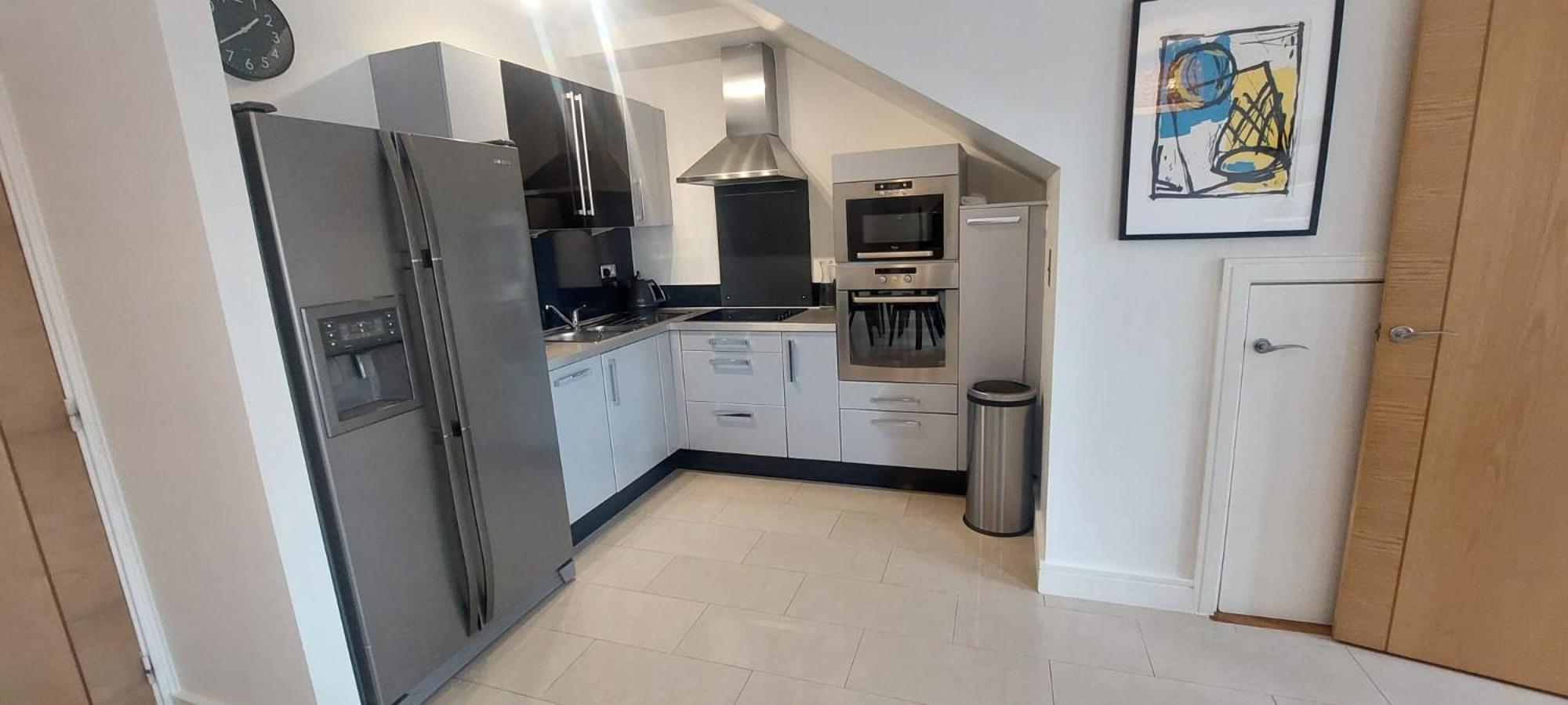 Elegantly Refurbed 2bd In Shankill - 3km From Bray * Dublin