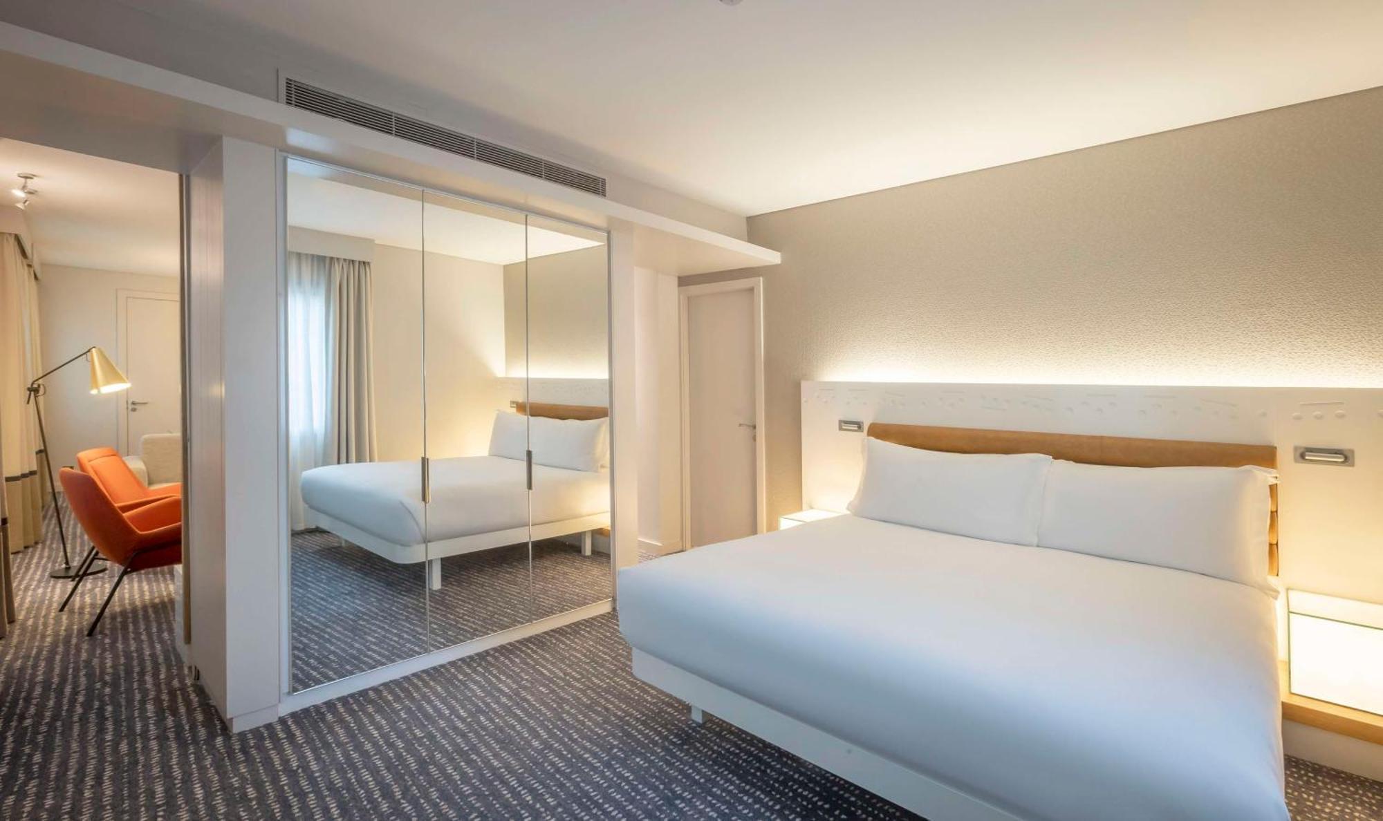 The Morrison Dublin, Curio Collection By Hilton Hotel