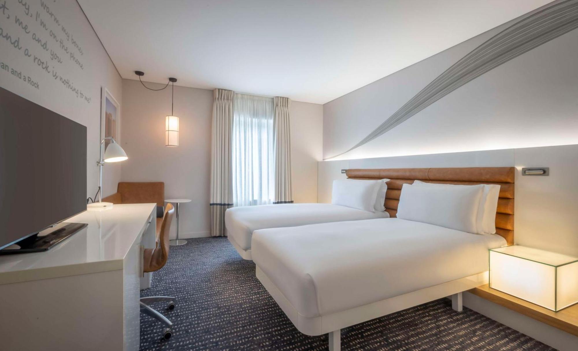 Hotel The Morrison Dublin, Curio Collection By Hilton 5*