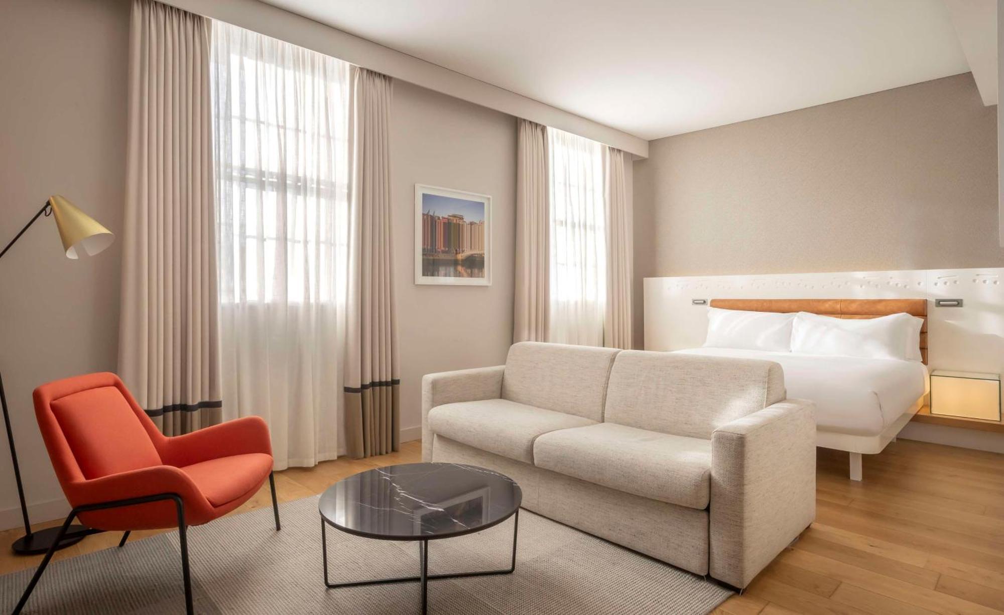 The Morrison Dublin, Curio Collection By Hilton 5*