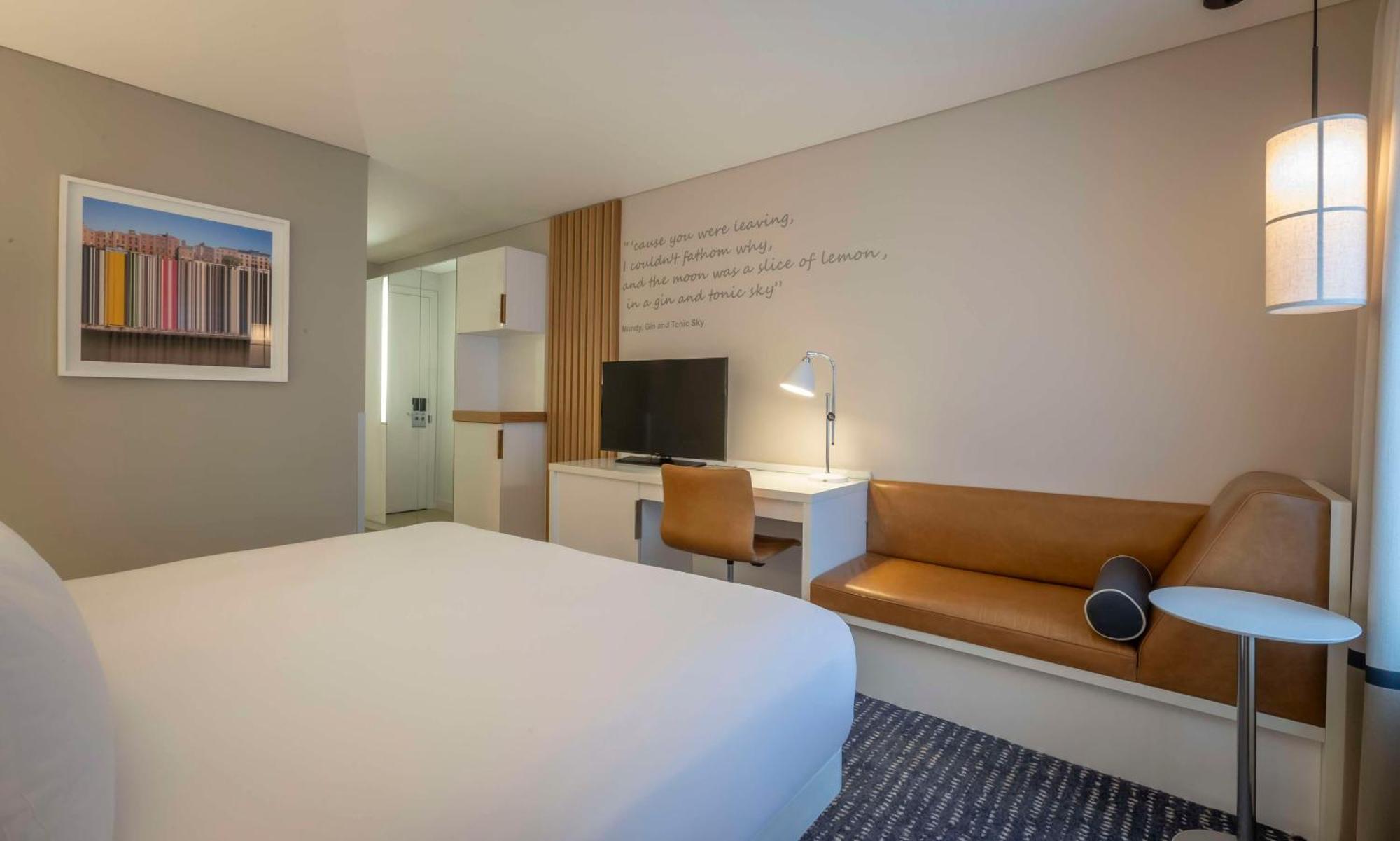 The Morrison Dublin, Curio Collection By Hilton Hotel
