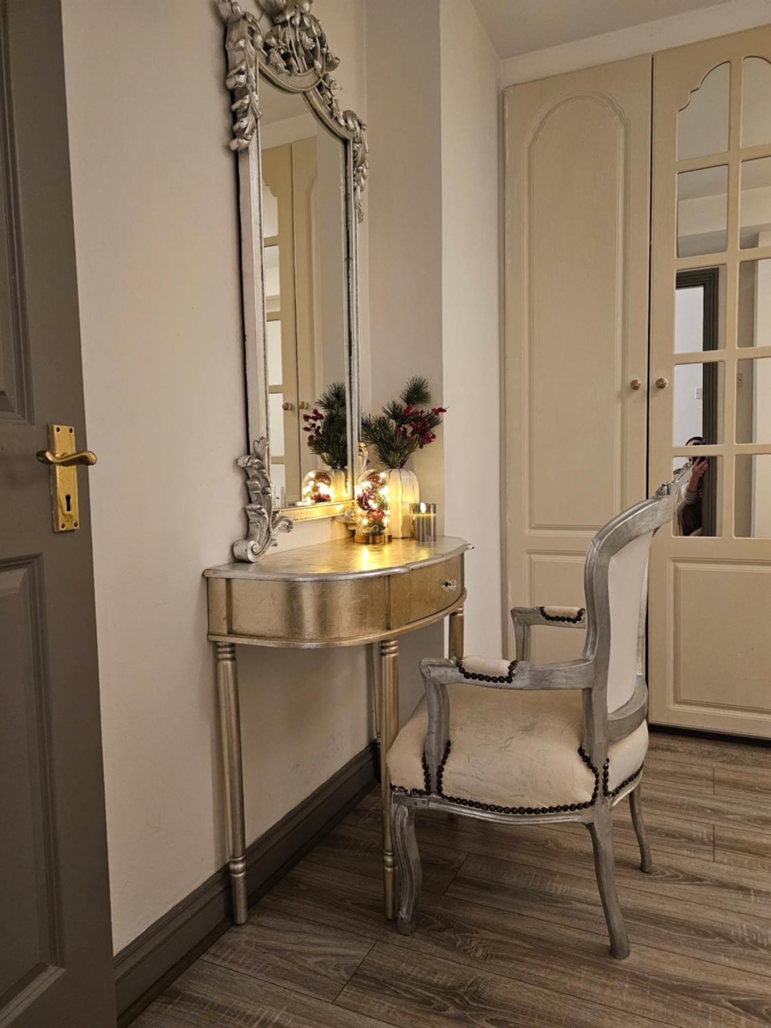 Exchange Apartment
