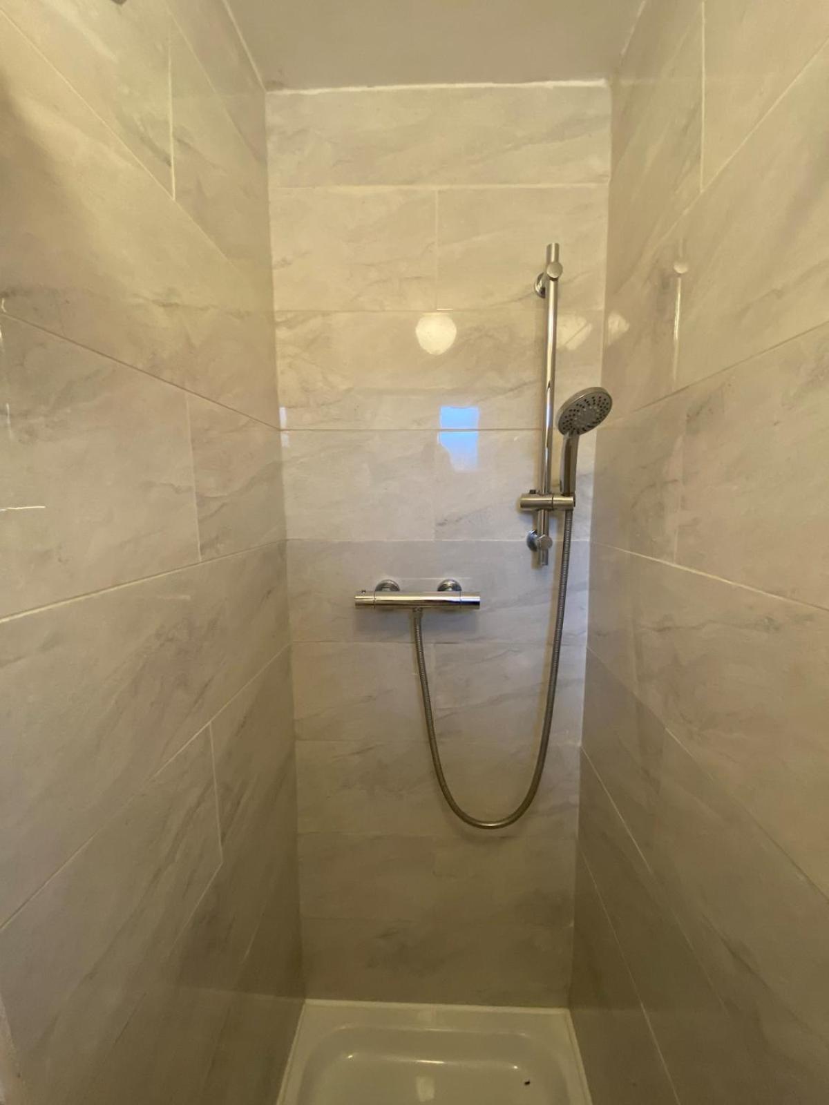 Apartment Promo Modern 1-bedroom Flat Near Crokepark And Citycentre Dublin