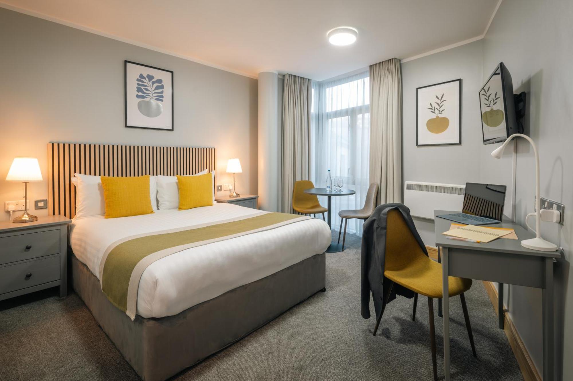 Beresford Hotel 3*