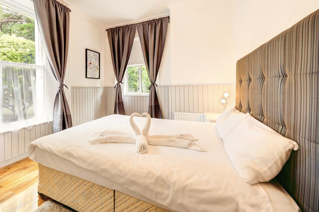The Marilyn Mansion Guest house *