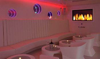 Hampton Hotel 4*
