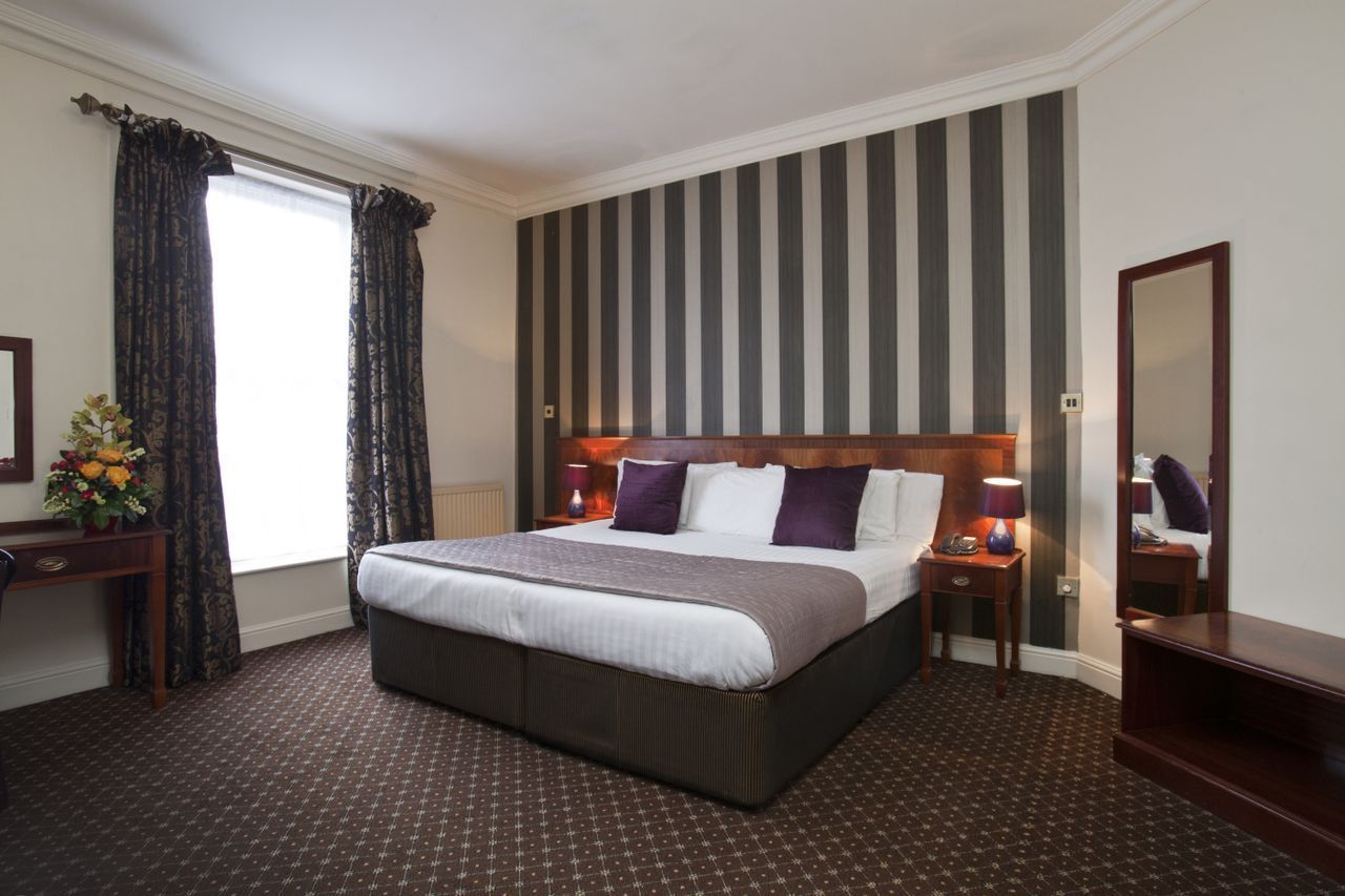 Hotel Arlington O'connell Bridge 3*