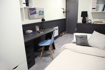Hotel Aparto- Dorset Point- Centre 3*
