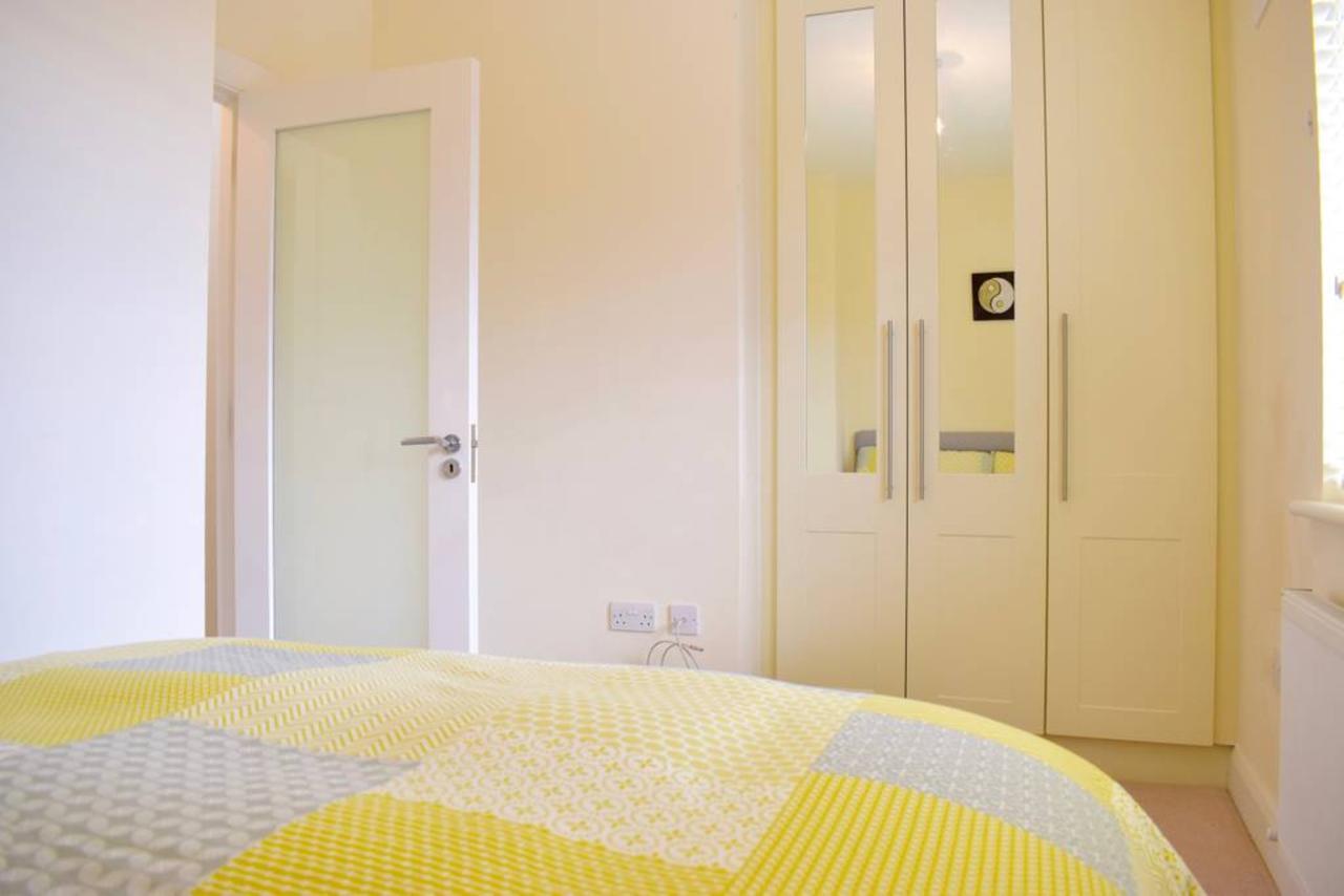 Apartment 2 Bedroom House Near Centre *