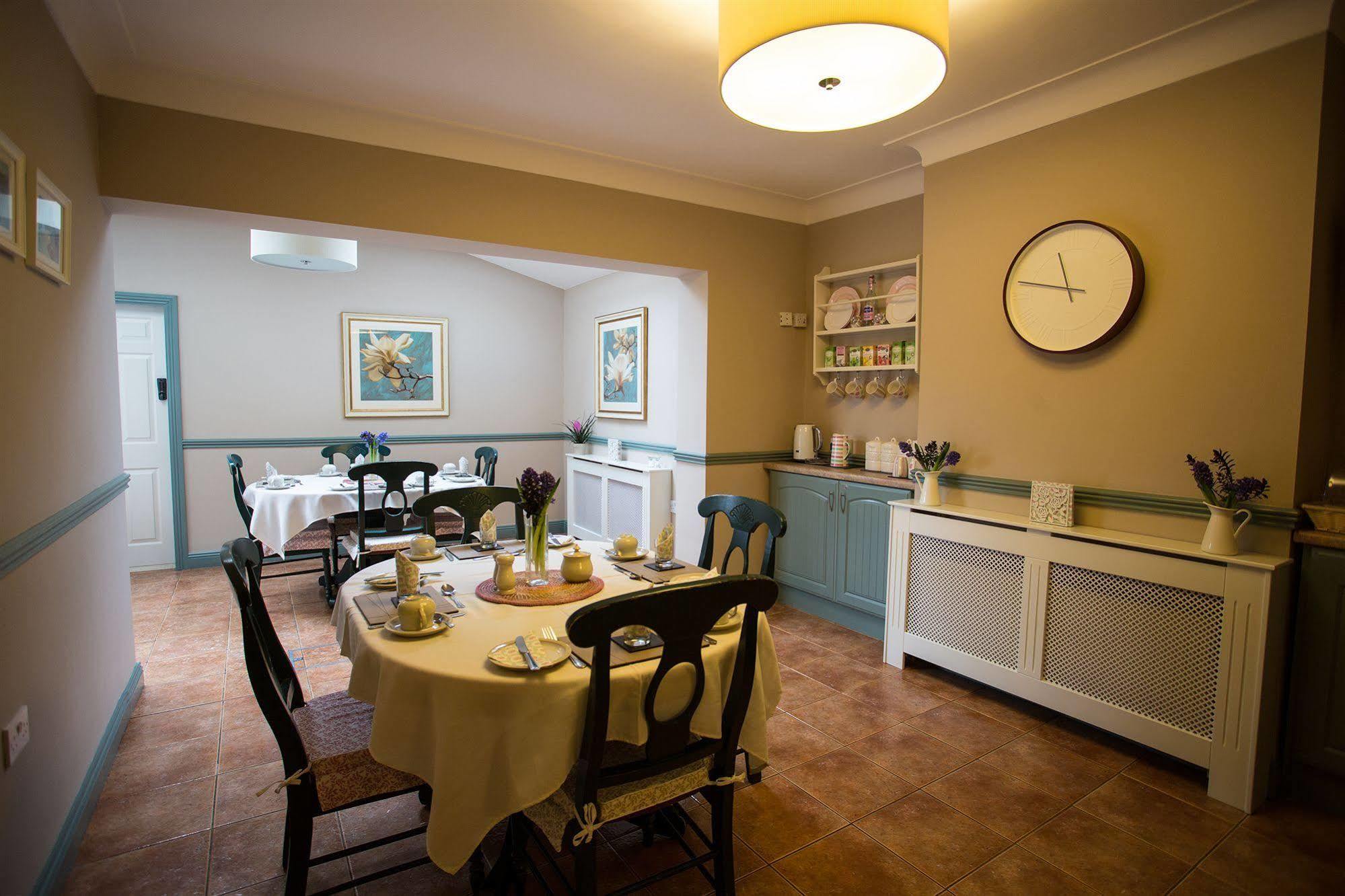 Almanii Bed & Breakfast
