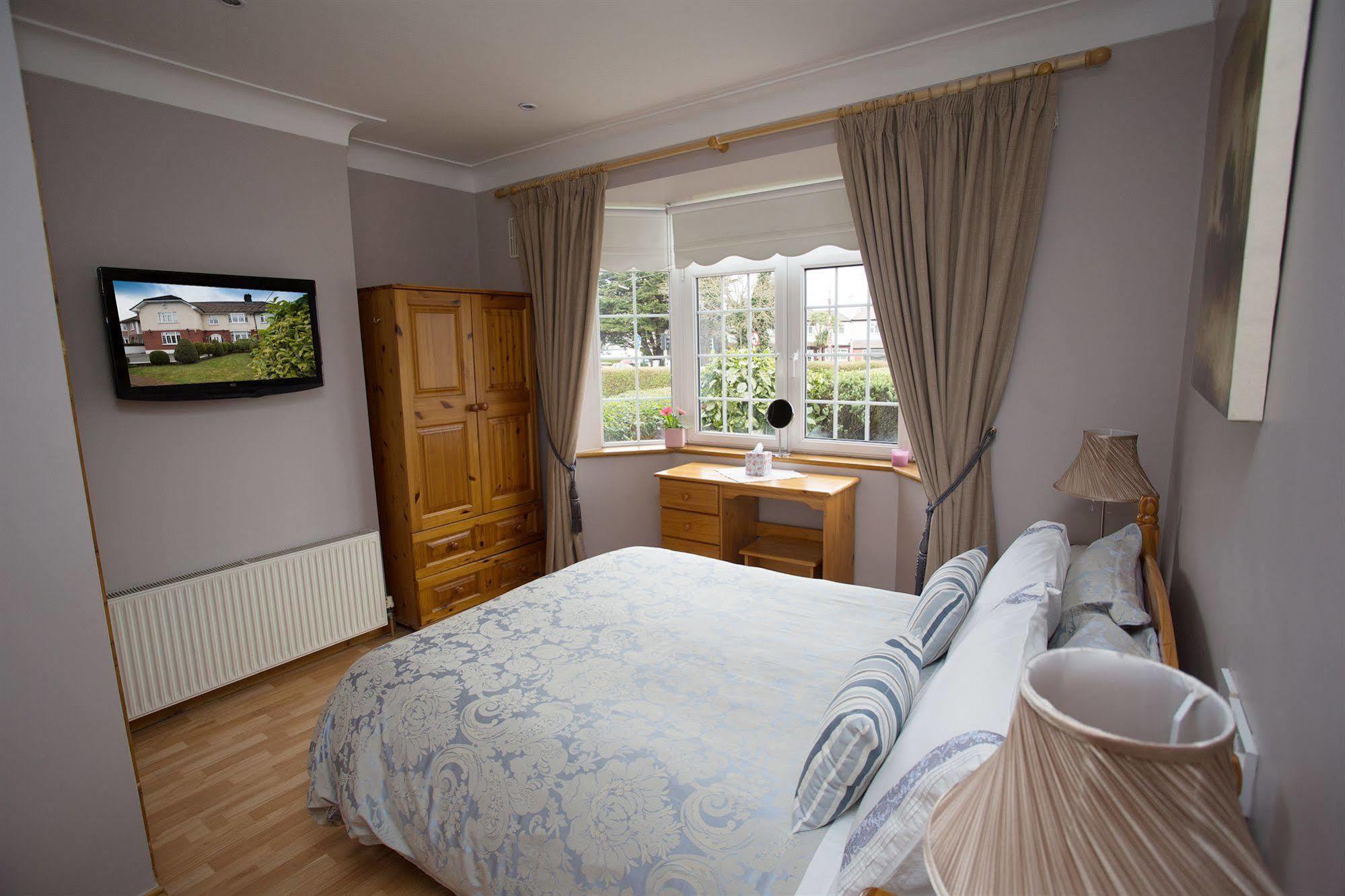 Almanii Bed & Breakfast 3*