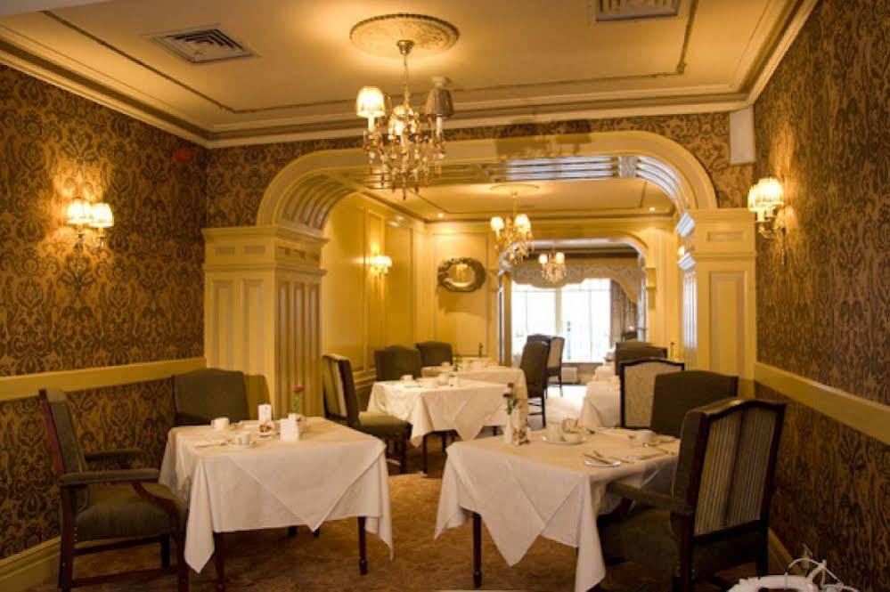 Buswells 3* Dublin
