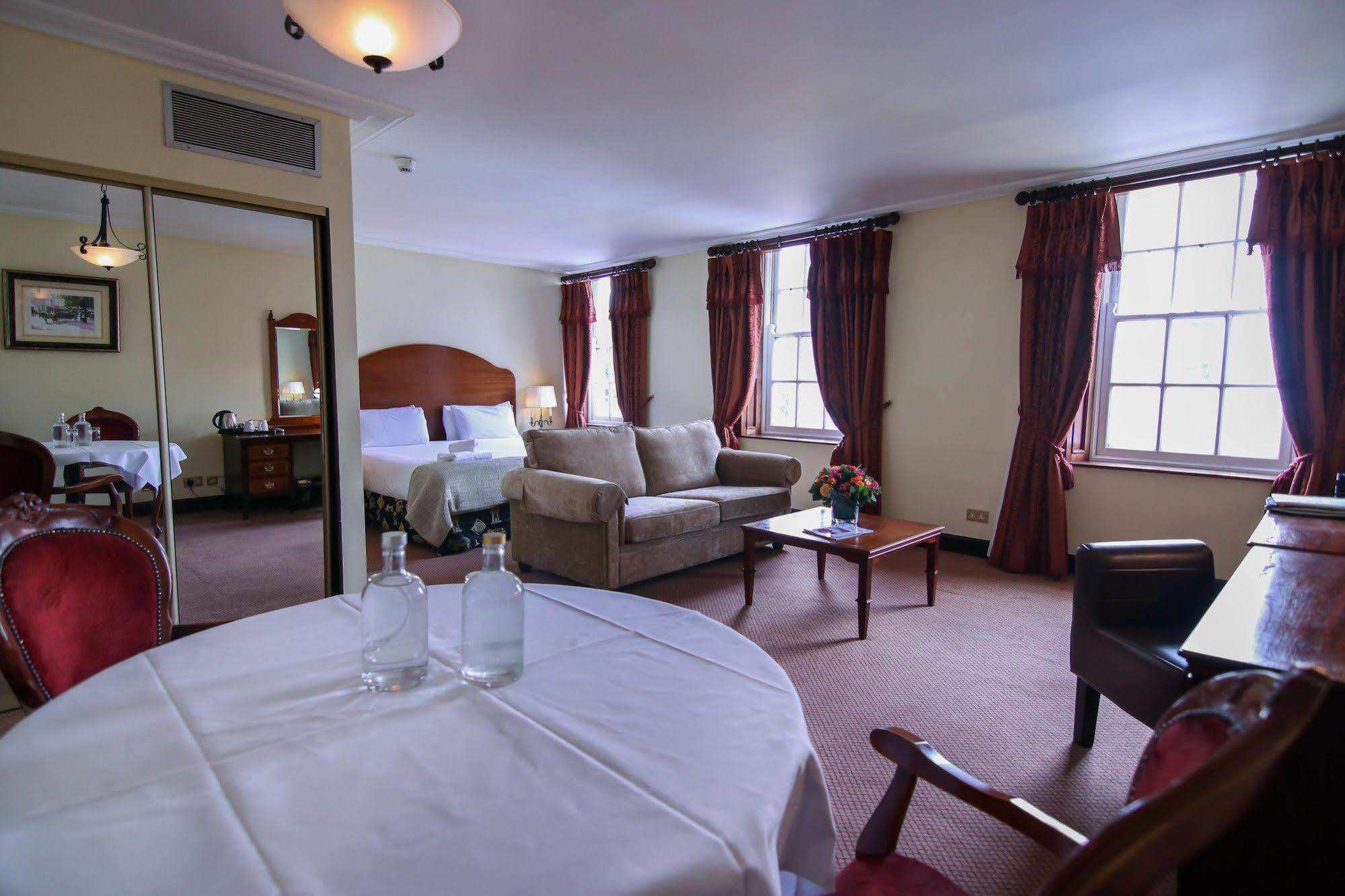 The Mont Hotel
