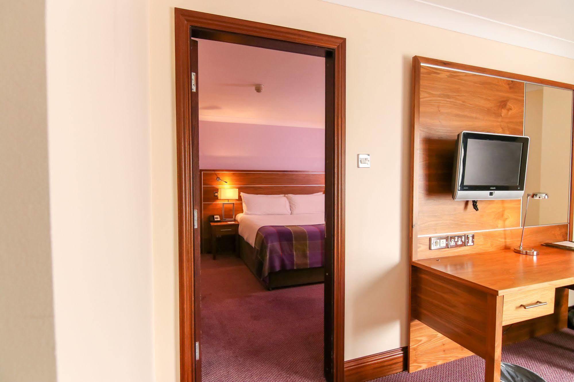The Hotel 4*