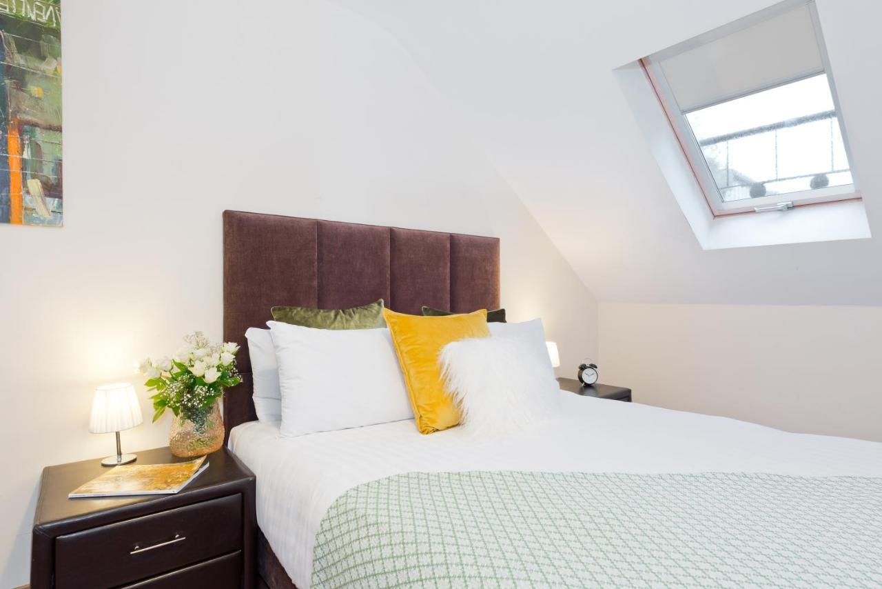 Five Lamps Apartment Dublin