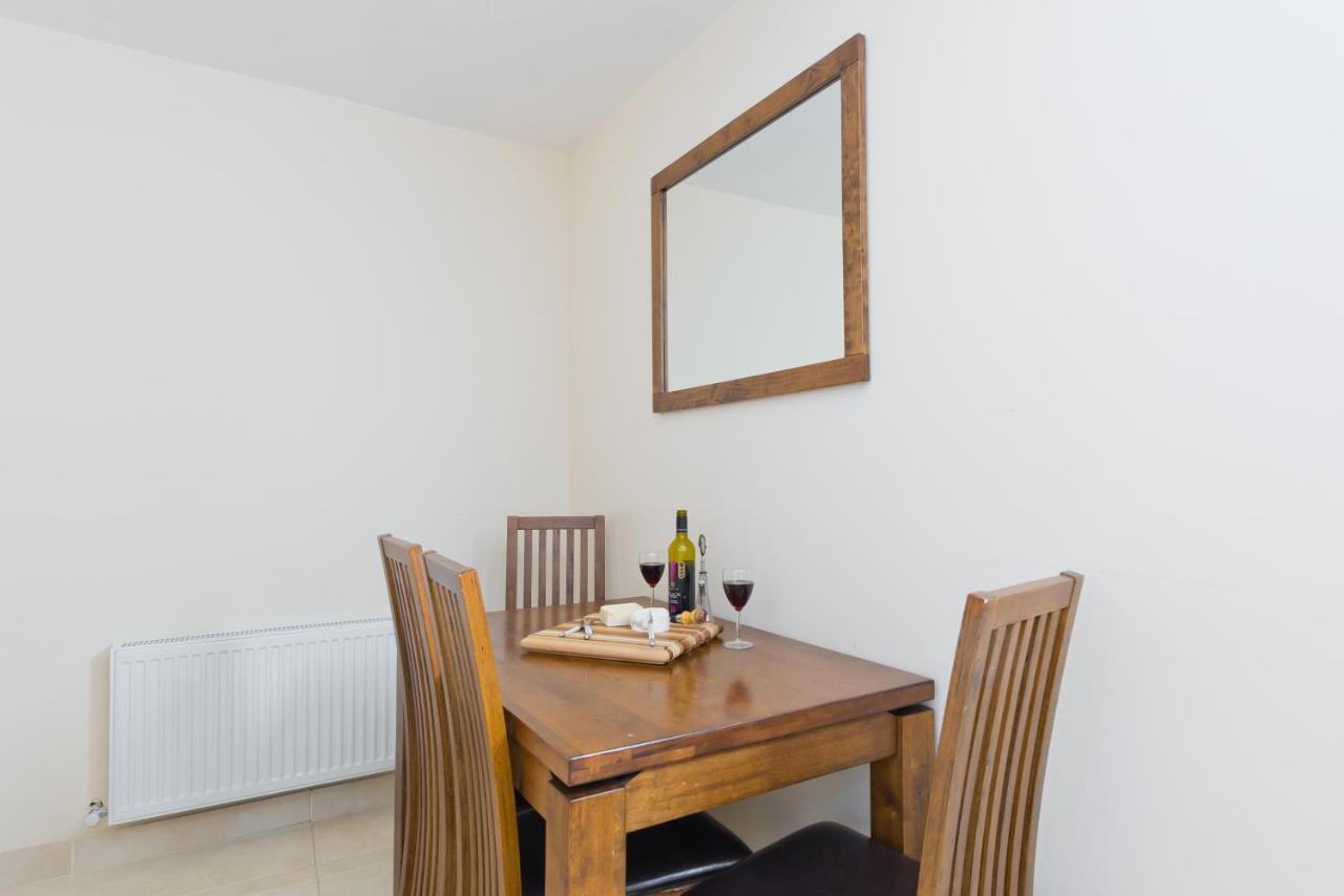 Apartment Five Lamps Dublin