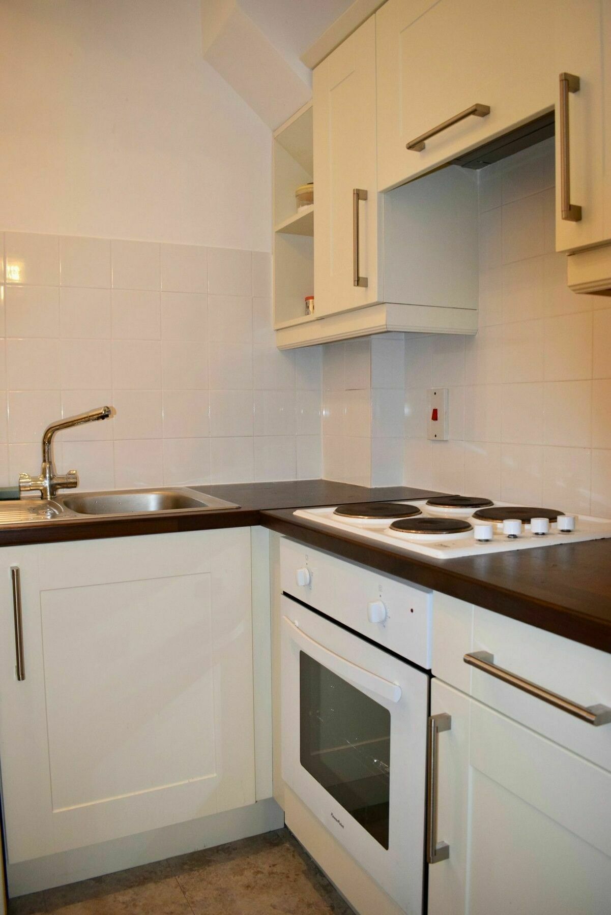 Flat In A Great Location Apartment