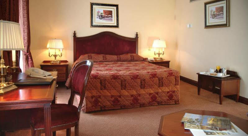Hotel The Mont