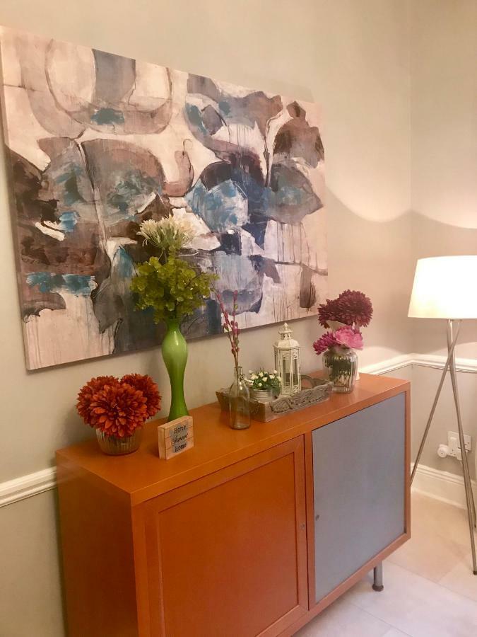 City Centre Georgian Style Apartment Dublin
