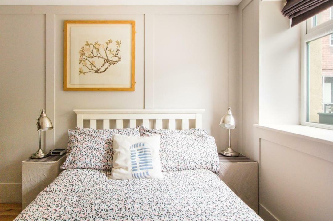 Holiday home Leeson Lane Boutique Townhouse *