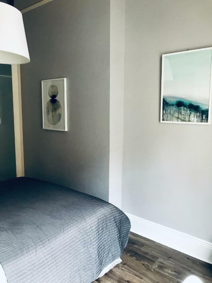 City Centre Georgian Style Apartment *