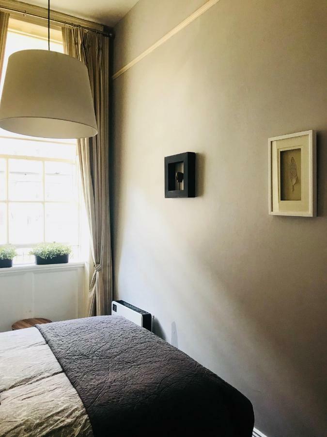 City Centre Georgian Style Apartment Apartment