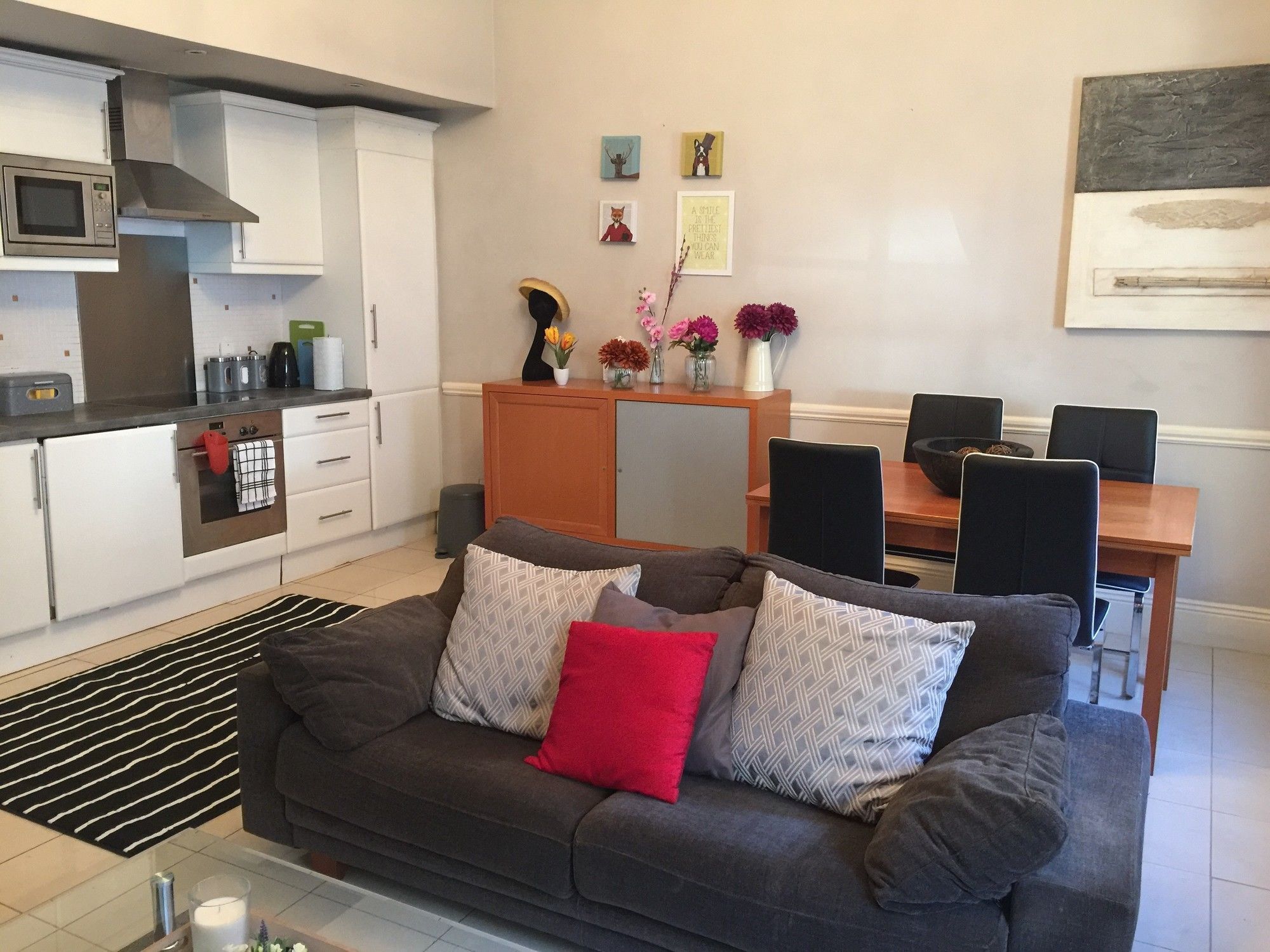 City Centre Georgian Style Apartment Dublin