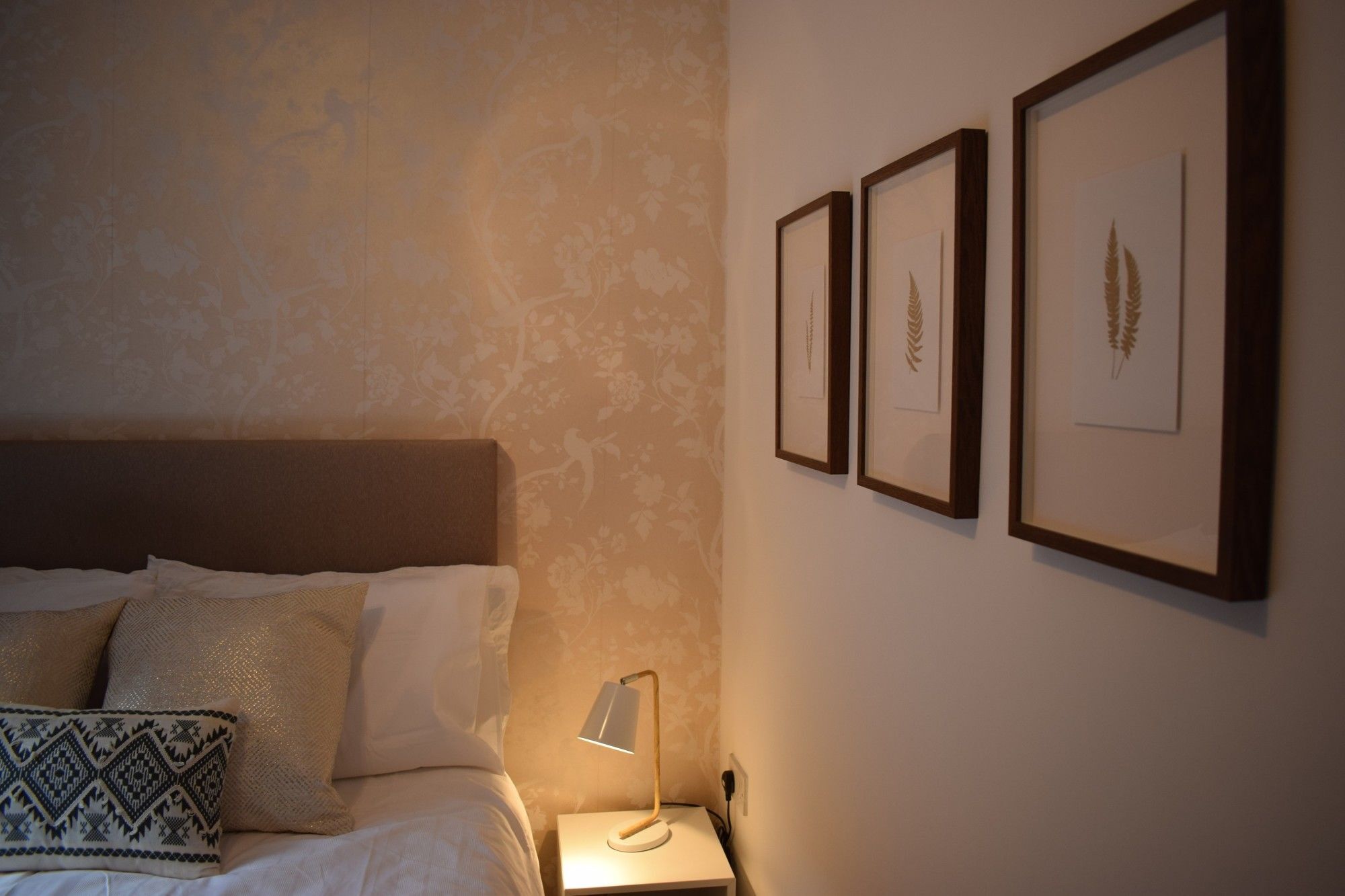 1 Bedroom In Apartment