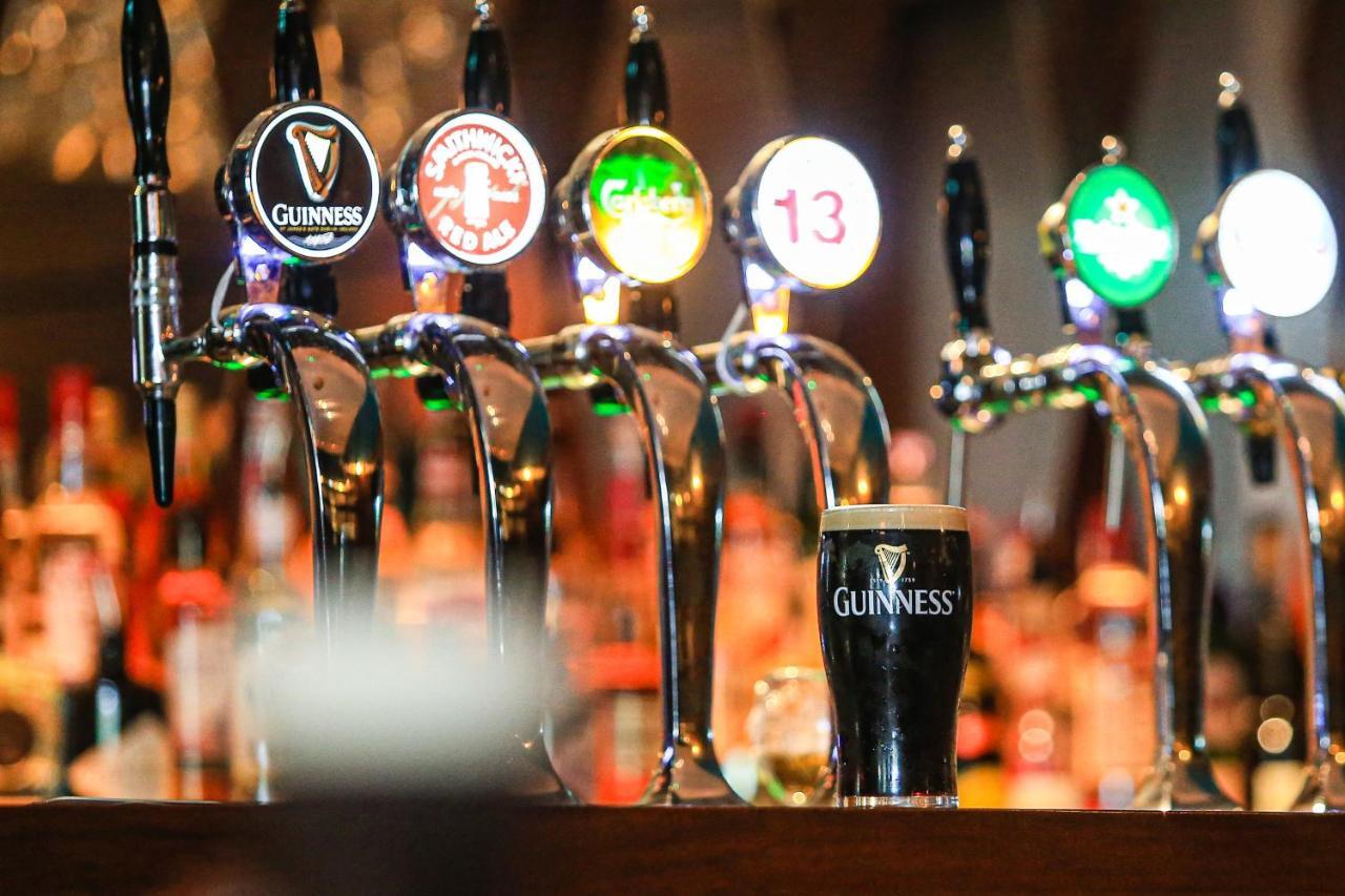 Gleesons Townhouse Booterstown Hotel 4*