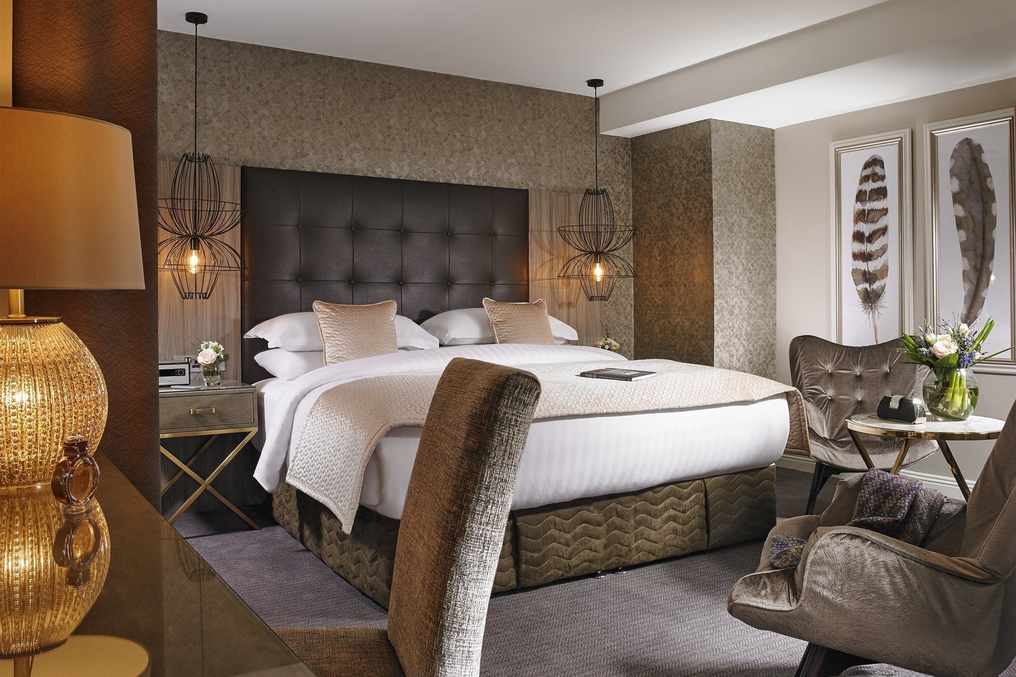 Camden Court Hotel