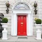 Leeson Apartments