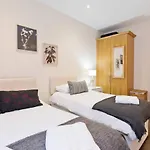 Captivating 2-Bed Apartment In Dublin 1