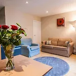 Molesworthcourt Suites