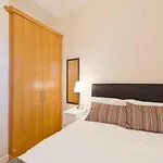 Stunning 3-Bed Apartment In Dublin 1
