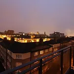 Central Penthouse Apartment By The River Liffey