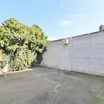 3 Bedroom Family Home In Residential Area Near Centre