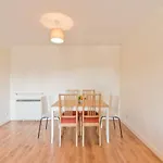 Guestready - Bright 2Br Flat Near Dublin Castle