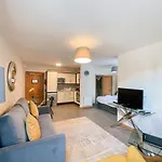 Broc House Suites
